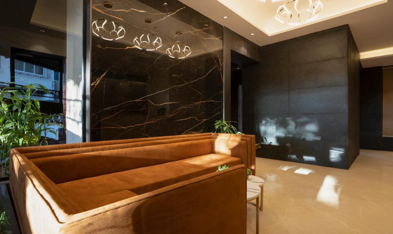 Treebo Premium Savera Inn มุมไบ ภายนอก รูปภาพ