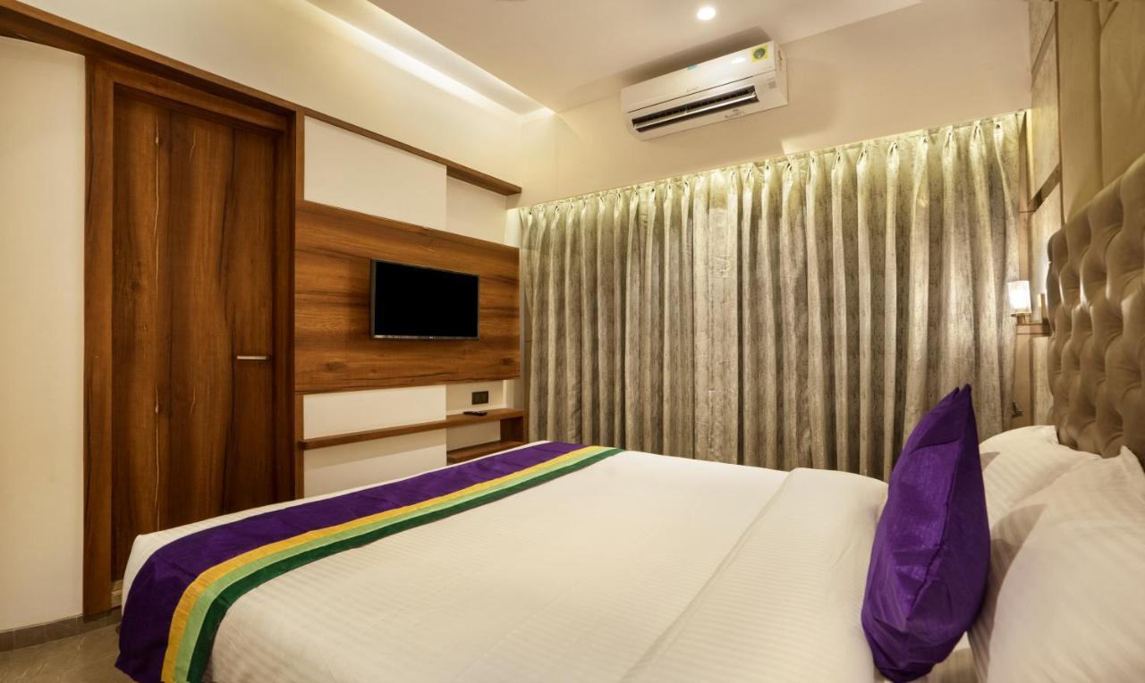 Treebo Premium Savera Inn มุมไบ ภายนอก รูปภาพ